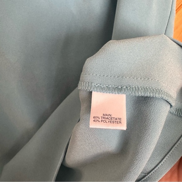 St. John Light Blue Sleeveless Top Size 2 - Picture 3 of 5